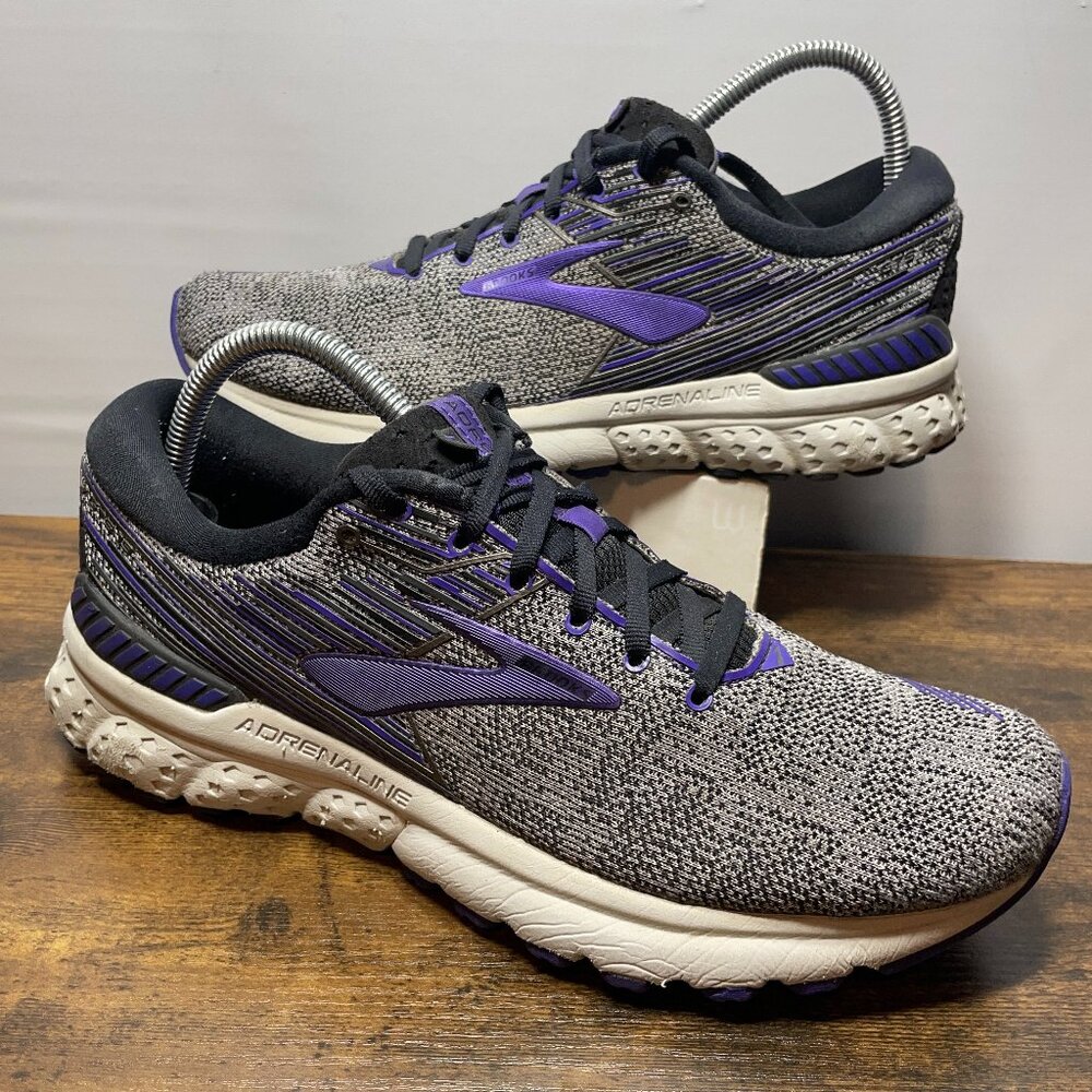 Brooks Adrenaline 19 Running Shoes Women Size 10.5 B Gray Purple  Sneakers